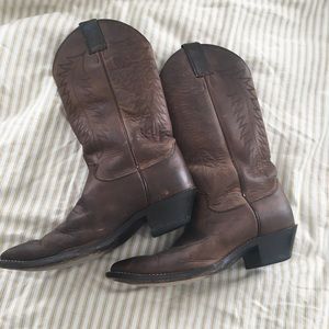 Justin cowboy boots